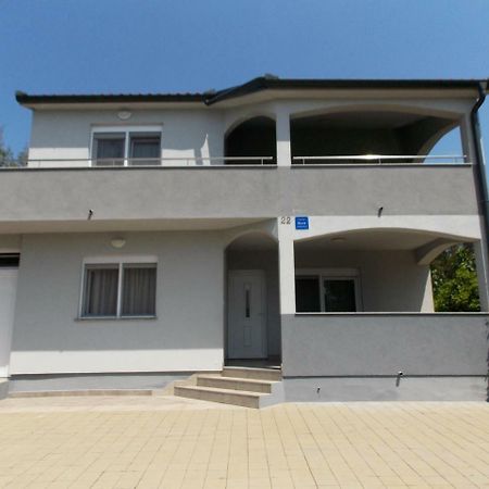 Apartment Vir Eksteriør bilde
