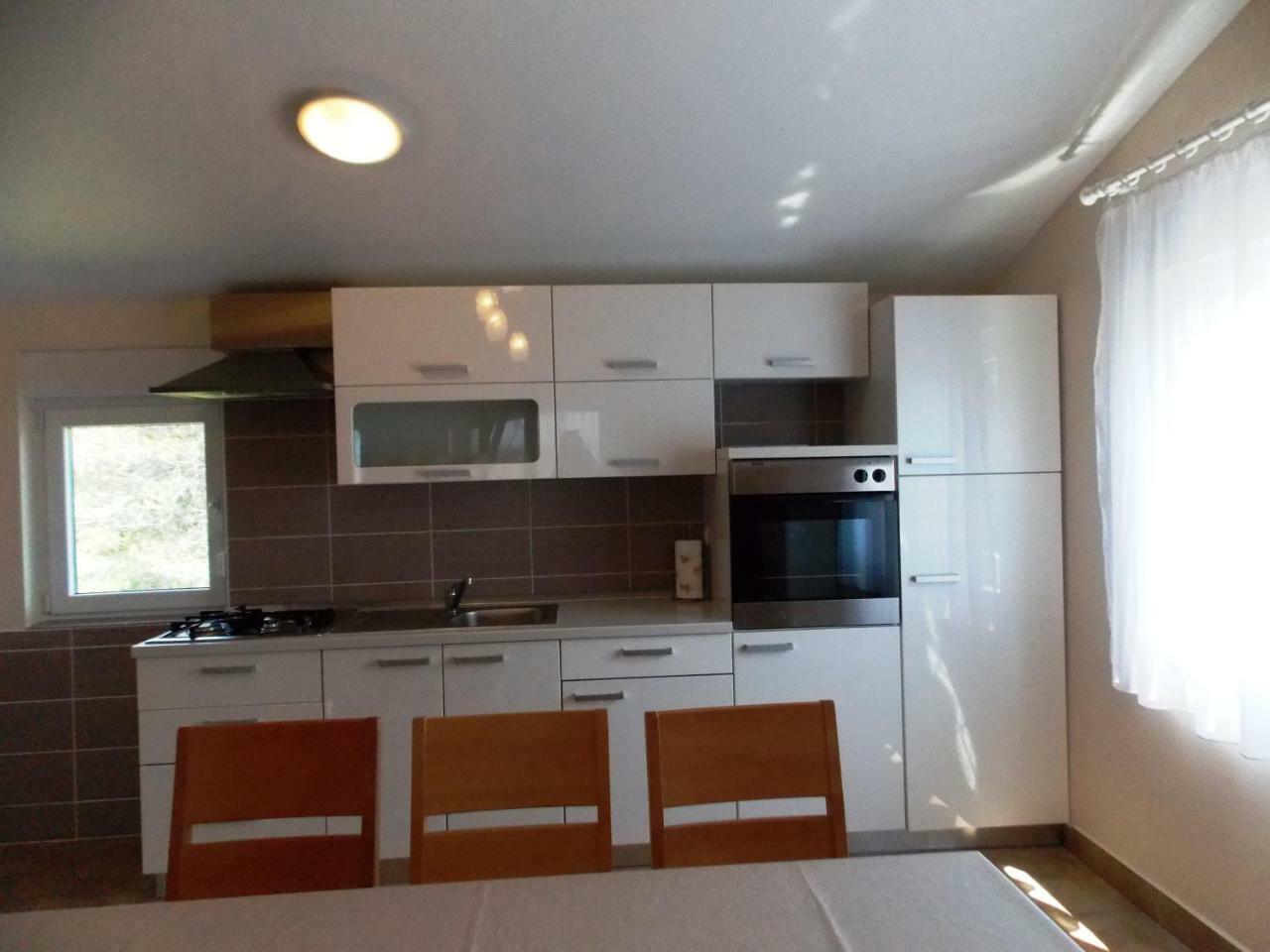 Apartment Vir Eksteriør bilde